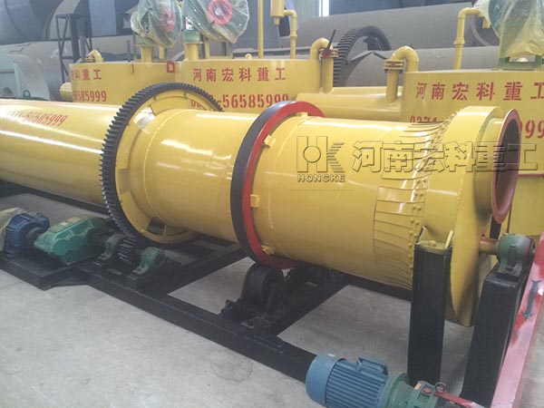  山東的客戶，您采購的0.8x6m雞糞烘干機(jī)已發(fā)出